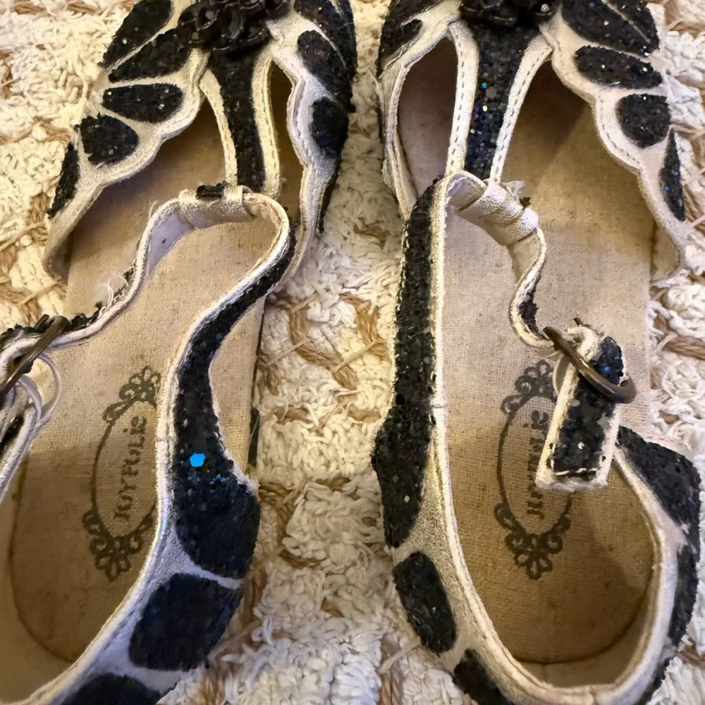 Joyfolie Black and Cream‎ Kids Dress Shoes